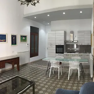 Apartment Palazzo Caratozzolo, Agrigento