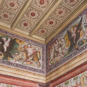 Palazzo Beccagutti Cavriani - Gallery E Frescoes , Mantova Italy